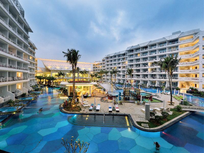 Palace Resort Yalong Bay Sanya Luoyushangcun Esterno foto